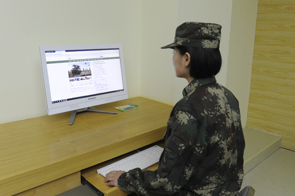 【黨的十九大精神進(jìn)軍營(yíng)】風(fēng)雨礪劍！火箭兵枕戈待旦只為導彈騰飛