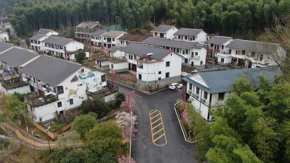 江西資溪縣烏石鎮新月畬族村景象。新華社記者 彭昭之 攝